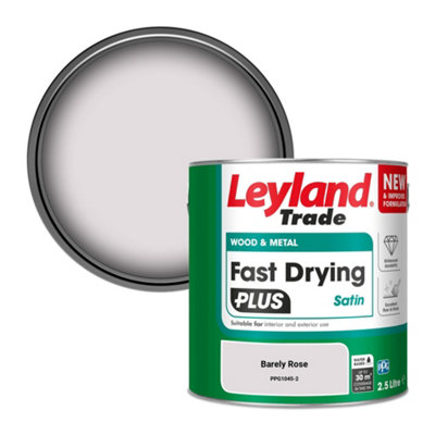 Leyland Trade Wood & Metal Fast Drying PLUS Satin Paint Barely Rose (PPG1045-2) 2.5L