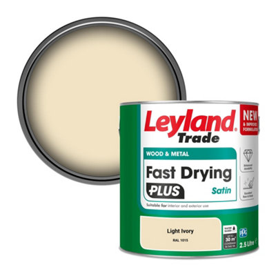 Leyland Trade Wood & Metal Fast Drying PLUS Satin Paint Light Ivory (RAL 1015) 2.5L