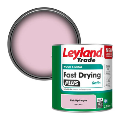 Leyland Trade Wood & Metal Fast Drying PLUS Satin Paint Pink Hydrangea (PPG1181-3) 2.5L