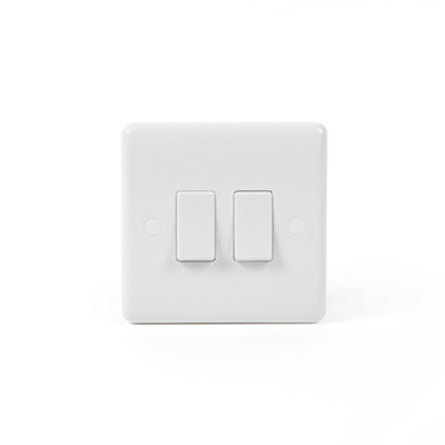 Lieber Silk White 2 Gang 2 Way 10A Light Switch - Curved Edge