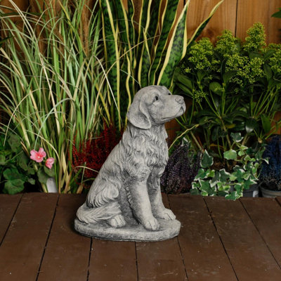 Life-size Golden Retriever Dog Garden statue
