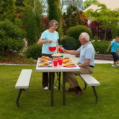 Lifetime 6 foot folding deals picnic table