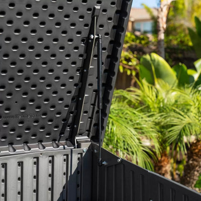 Lifetime Horizontal Outdoor Storage Shed 2190L (6ft2 x 3ft4