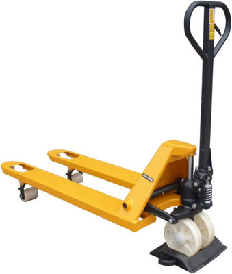 LiftMate Hand Pump Pallet Truck with Compact Chock for Euro & UK Pallets, 2500kg Capacity, Heavy Duty Jack Trolley