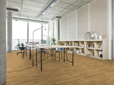 Light Oak Effect Vinyl Flooring 3m x 2m (6m2)