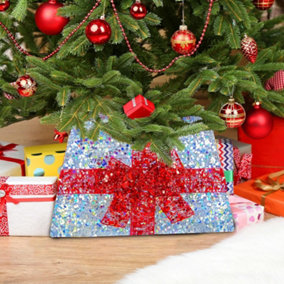 Light Up LED Christmas Tree Skirt Silver Gift Box Red Ribbon 6099