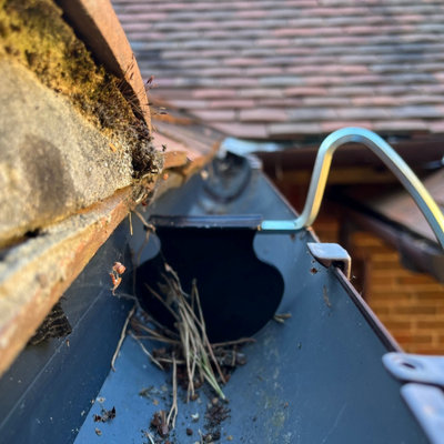 Lightweight Gutter Cleaner Debris Leaf Clearer - 6