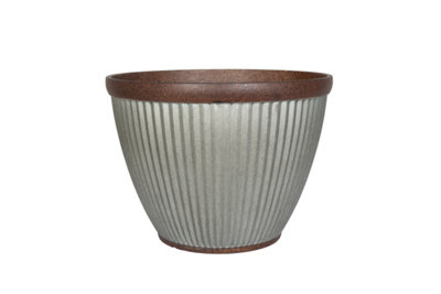 Lightweight Indoor or Outdoor Garden Pot Planter with Drainage Holes - Irondale Plant Pot - Plastic - L38 x W38 x H28 cm - Silver