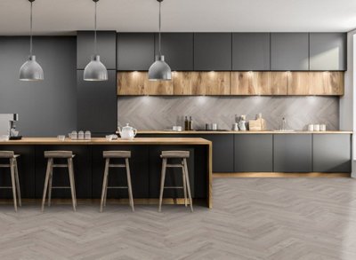 Lignum Fusion Twelve Premium Herringbone 12mm - Oak Robust Grey - Laminate Flooring - 1.92m² Pack