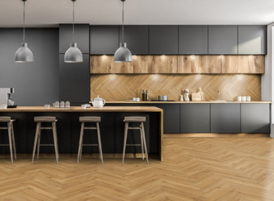 Lignum Fusion Twelve Premium Herringbone 12mm - Oak Robust Natural - Laminate Flooring - 1.92m² Pack