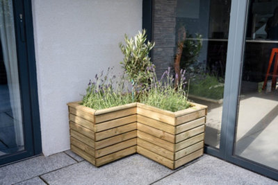 Linear Wooden Garden Corner Planter 0.8m