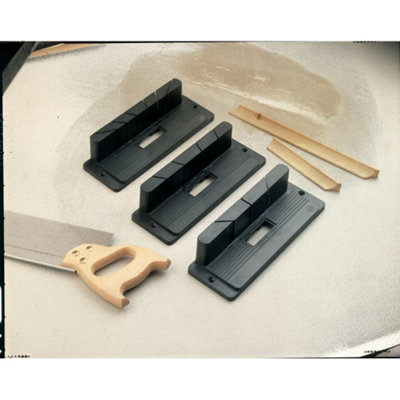 Linic Multi-Angle Mitre Block Black (One Size)