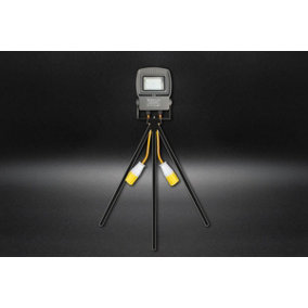 LinkStar 50W Floodlight, 6,000 Lumen Output