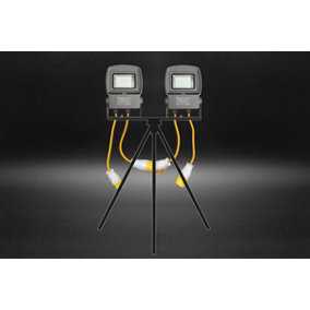 LinkStar Twin 100W Kit, 2x 100W Floodlights with 2.2m swing legged tripod stand, 24,000 Lumens