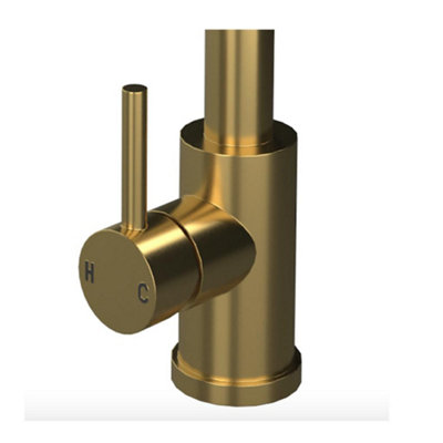Liquida GR267BR Brushed Brass Kitchen Tap With Swivel Spout & Directional Spray
