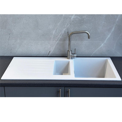 Liquida GRN150WH 1.5 Bowl White Granite Reversible Kitchen Sink With Wastes