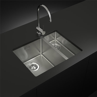 Liquida ON15RH 1.5 Bowl Inset/Undermount Stainless Steel Kitchen Sink And Waste