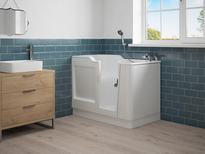 Lisna Waters Bavaro Right Hand Deep Soak Walk In Bath 1220mm x 750mm MADE IN UK