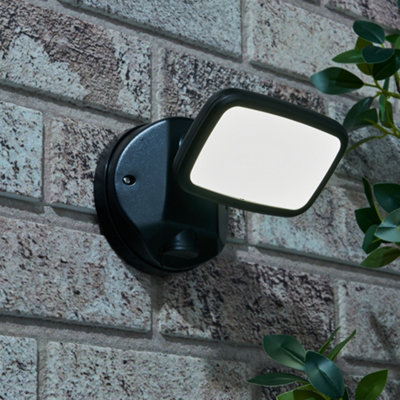 Litecraft Alma Black Outdoor LED Wall Flood Light DIY at B&Q