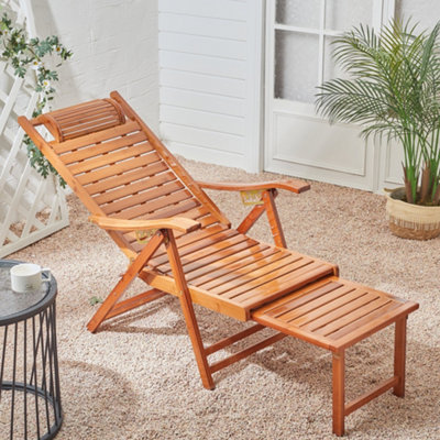 Outdoor reclining chair online with footrest