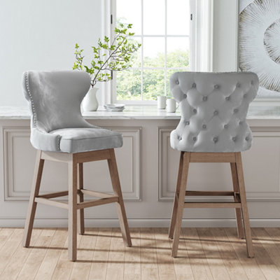 Livingandhome Bar Stool Set Of 2 Light Grey Modern Velvet Upholstered  Swivel Seat Bar Stool With Footrest | Diy At B&Q