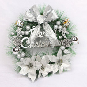 Livingandhome Elegant Christmas Wreath with Mixed Decorations