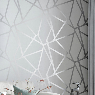Livingandhome Grey Geometric Irregular Striped Effect Non Woven Fabric Patterned Wallpaper 10 m