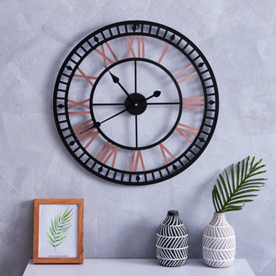 Livingandhome Modern Round Metal Wall Clock with Roman Numerals 80cm