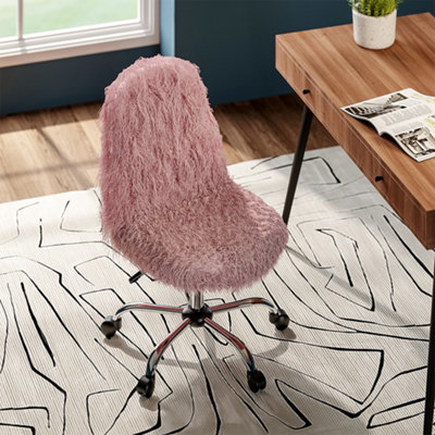 Pink faux fur online chair