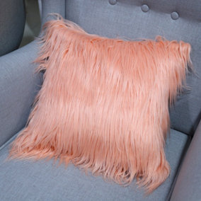 Livingandhome Pink Fluffy Plush Faux Fur Throw Pillow Case 450 x 450 mm