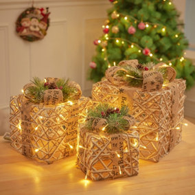 Livingandhome Set of 3 Cotton Linen Christmas Present Gift Box with Pine Bowknot Xmas Tree Decor