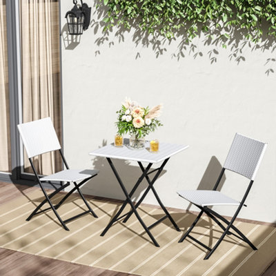 Livingandhome Set of 3 White Garden Folding Rattan Chairs and