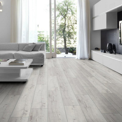 Livingandhome Set of 36 Rustic Lifelike Wood Grain Self Adhesive PVC Flooring Floor Tile, 5m² Pack