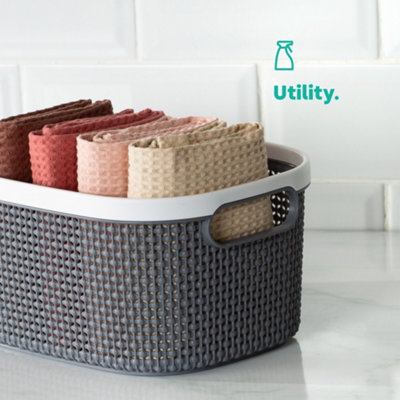 LIVIVO Bathroom & Laundry Storage Basket - Tidy Organiser, Plastic Carry Handles, Easy Storage & Stackable for Compact Living - 8L