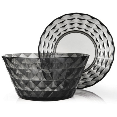 LIVIVO Set of 4 Plastic Serving Bowls - Reusable, Strong & Durable Plastic Diamond Prism Design Bowls - For BBQ & Parties