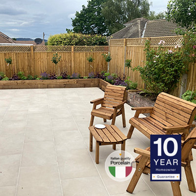 London Stone Venetian Beige 20mm Porcelain Paving Slabs 600x600 Pack of 28 (10.08m2)