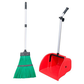 Long Handled Garden Dustpan Scoop and Brush - Ideal For Cleaning Leaves etc