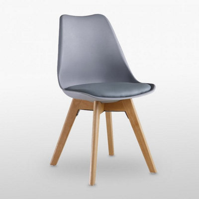 Padded on sale tulip chair