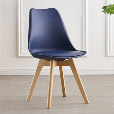 Padded tulip online chair