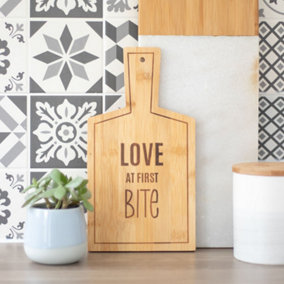 Love At First Bite' Bamboo Serving Board (H26.5 cm)