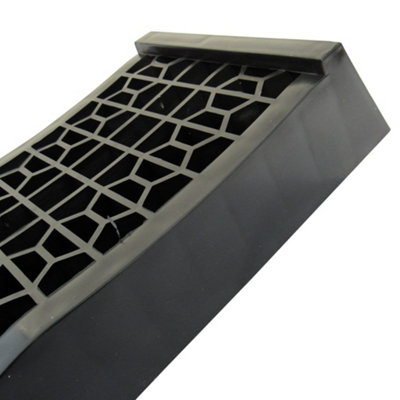LOW PROFILE CAR RAMPS 5T (BLACK PLASTIC RACE WHEEL SERVICE HEAVY DUTY)