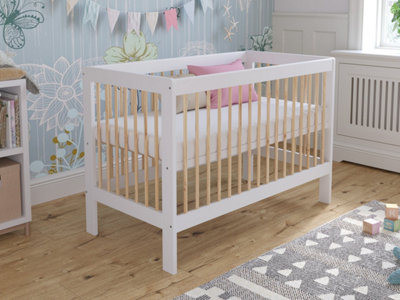 Luca cot bed 120x60cm with barrier