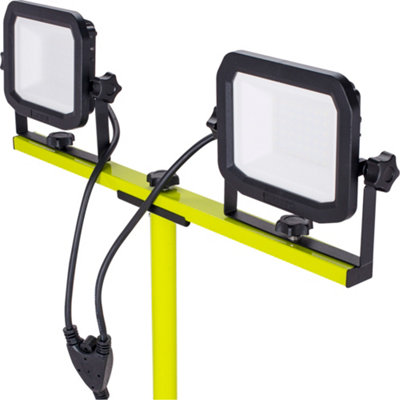 Luceco Castra Tripod Worklight 6600 LM 60W - 8
