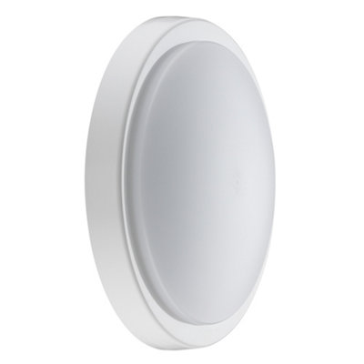 Luceco Indoor Bulkhead Light with White & Chrome Bezels, 2800LM