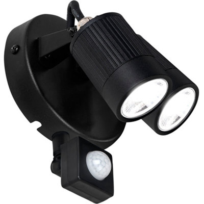 Luceco Twin Wall Light with PIR 720LM 10W 4000K Black | DIY at B&Q