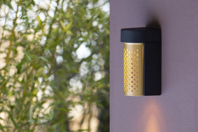 Lucide Kiran Modern Wall light Outdoor - LED - 1x10W 2700K - IP65 - Matt Gold / Brass