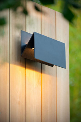 Lucide Swindon Modern Wall light Outdoor - LED - 1x16W 2700K - IP54 - Black
