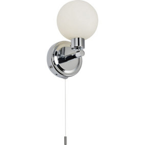 Luminosa G9 Single Wall light with Round Frosted Glass - Chrome 230V IP44 25W