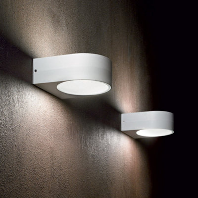 Luminosa Iko 1 Light Outdoor Up Down Wall Light White IP55, E27