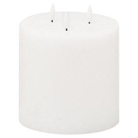 Luxe Collection Natural Glow 6x6 LED Candle - Plastic/Wax - L15 x W15 x H15 cm - White